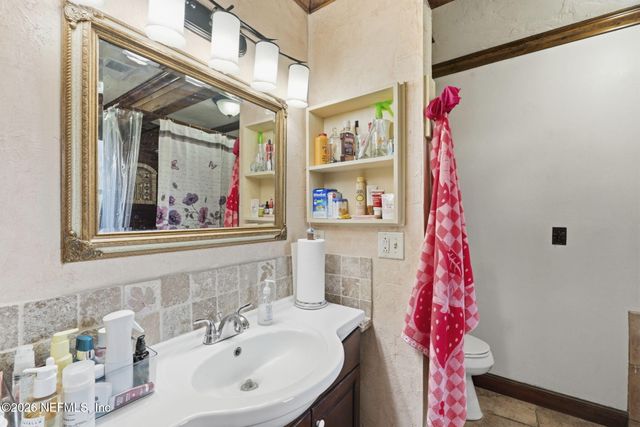 11934 CANEY Lane, Jacksonville, FL 32218