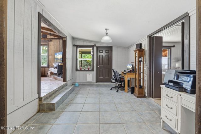 11934 CANEY Lane, Jacksonville, FL 32218