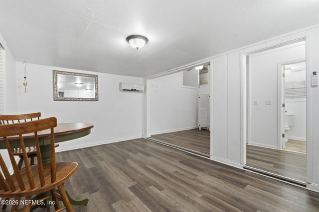 11934 CANEY Lane, Jacksonville, FL 32218