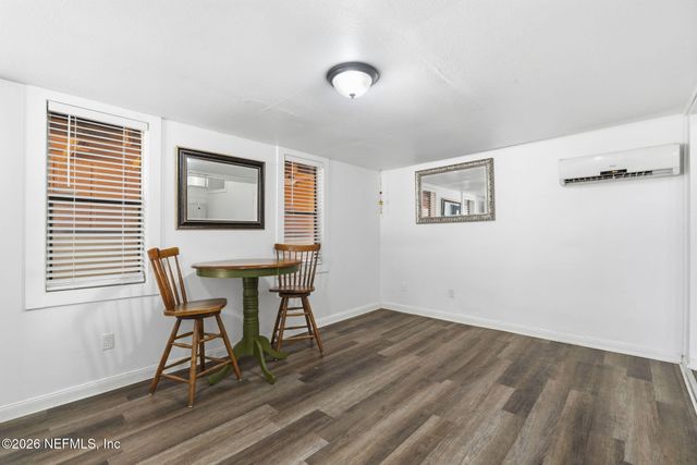 11934 CANEY Lane, Jacksonville, FL 32218