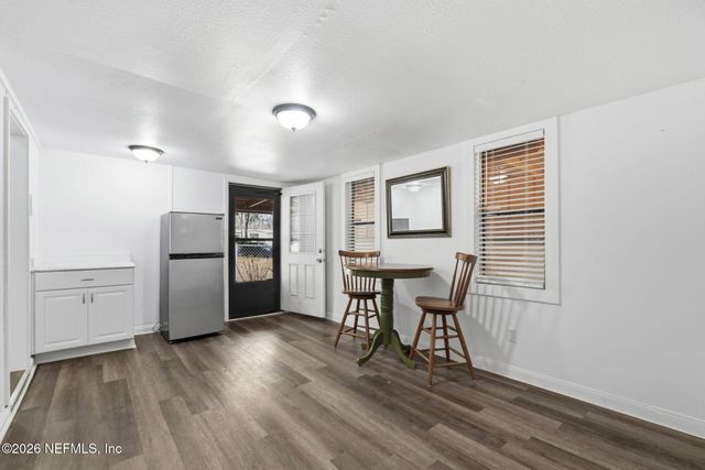 11934 CANEY Lane, Jacksonville, FL 32218