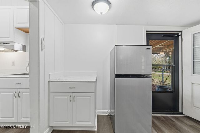 11934 CANEY Lane, Jacksonville, FL 32218