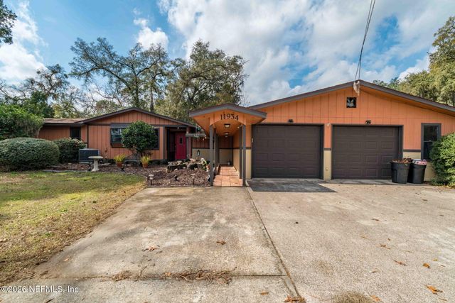 11934 CANEY Lane, Jacksonville, FL 32218