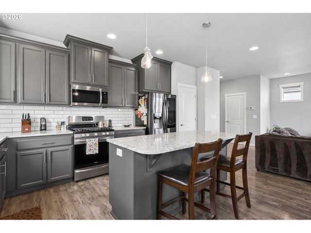 9700 Ne 106TH Way, Vancouver, WA 98662
