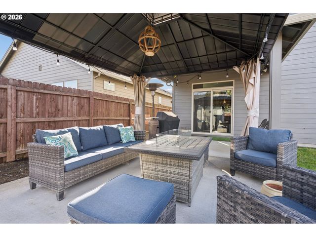 9700 Ne 106TH Way, Vancouver, WA 98662