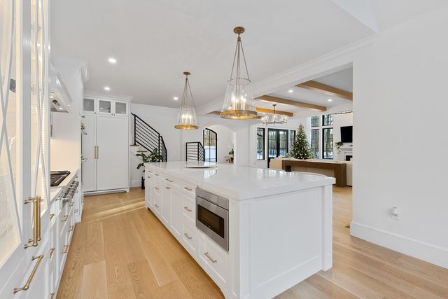 113 LINDEN Street, Exeter, NH 03833