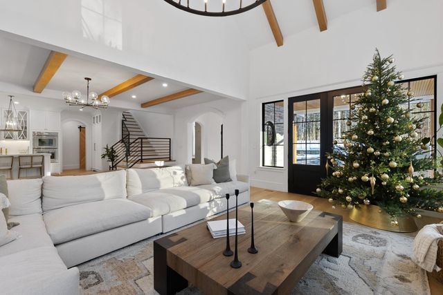 113 LINDEN Street, Exeter, NH 03833