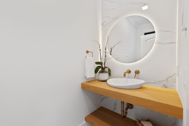 113 LINDEN Street, Exeter, NH 03833