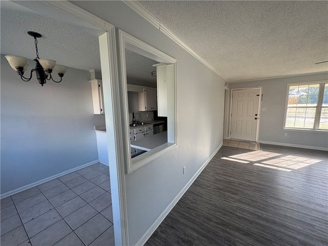 1405 N Main Street, Searcy, AR 72143