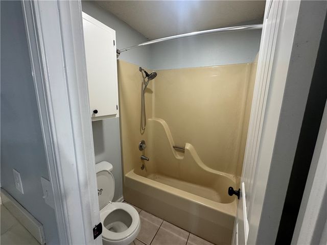 1405 N Main Street, Searcy, AR 72143