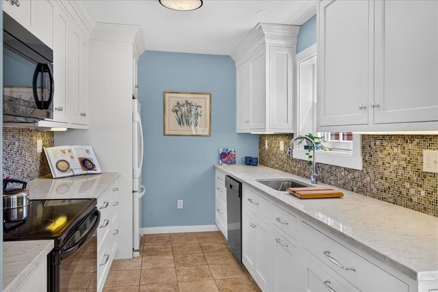 254 Boynton Road U1, Londonderry, VT 05148