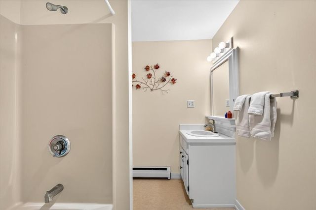 254 Boynton Road U1, Londonderry, VT 05148