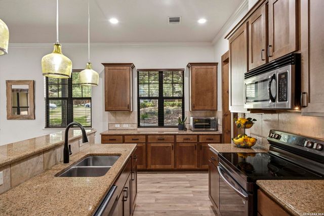 414 Spacious Sky, San Antonio, TX 78260