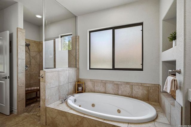 414 Spacious Sky, San Antonio, TX 78260