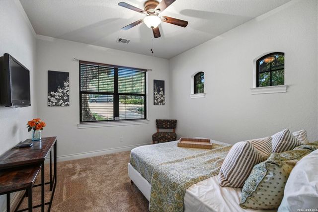 414 Spacious Sky, San Antonio, TX 78260