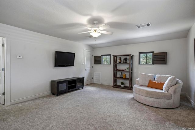 414 Spacious Sky, San Antonio, TX 78260