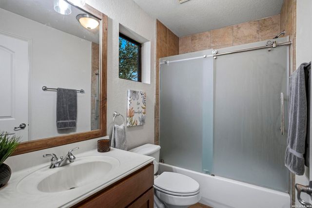 414 Spacious Sky, San Antonio, TX 78260