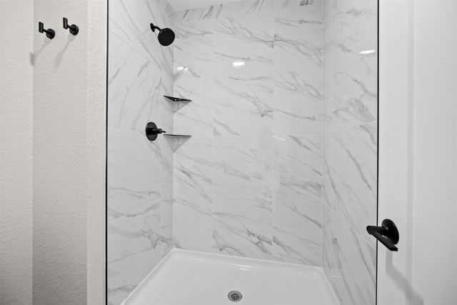 224 NE 60th Court, Ankeny, IA 50021