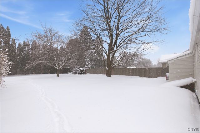 5791 Lincoln Avenue, Cicero, NY 13039