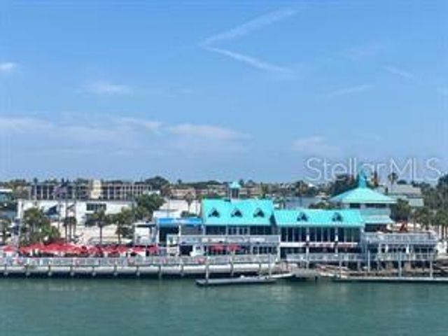 108 125TH AVENUE, St Petersburg, FL 33706
