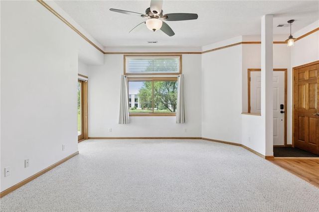 921 Meadowood Lane #1, Hudson, WI 54016