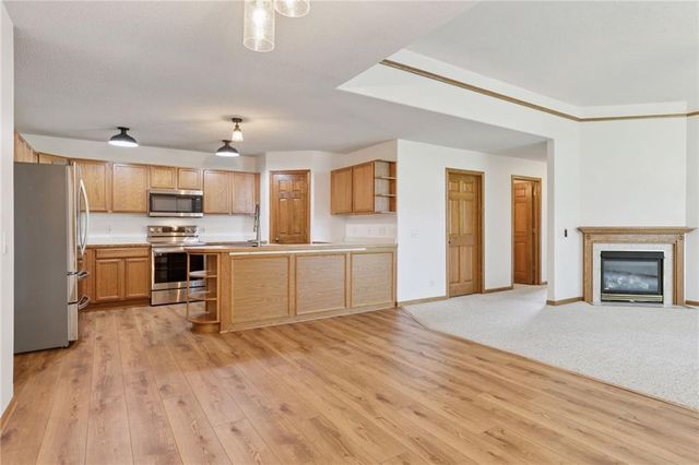 921 Meadowood Lane #1, Hudson, WI 54016