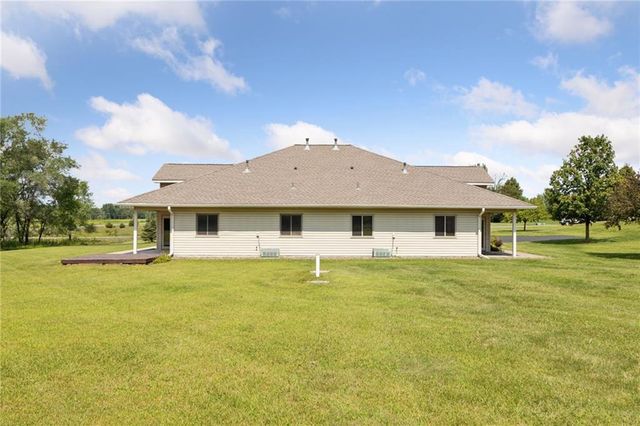 921 Meadowood Lane #1, Hudson, WI 54016