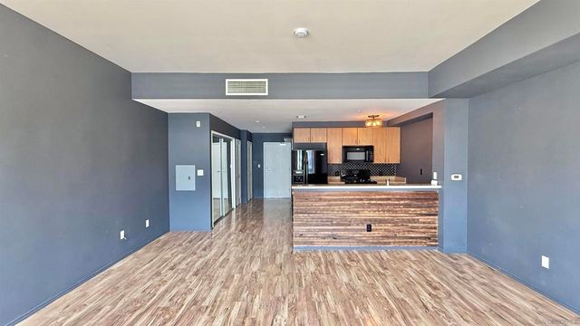 445 Island Ave 504, San Diego, CA 92101