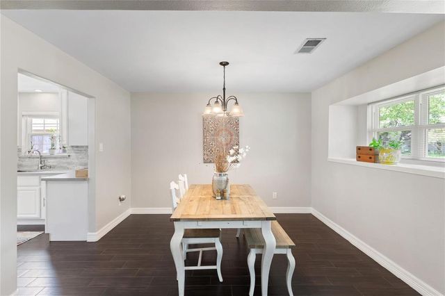 5747 Rutherglenn Drive, Houston, TX 77096