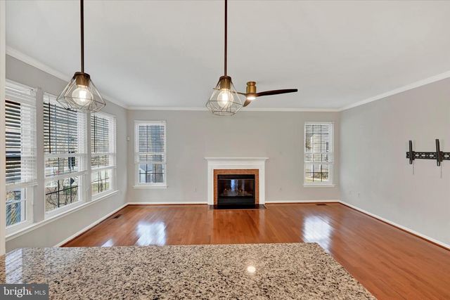 1590 CHAPMAN RD, Crofton, MD 21114