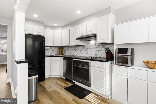 214 S CHURCH ST, Clifton Heights, PA 19018