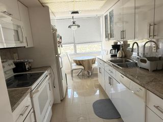 18051 Biscayne Blvd 1505, Aventura, FL 33160