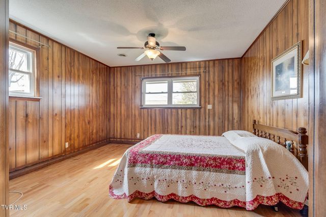 1301 Kenney Street, Greeneville, TN 37745