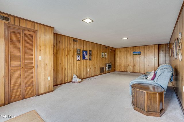 1301 Kenney Street, Greeneville, TN 37745