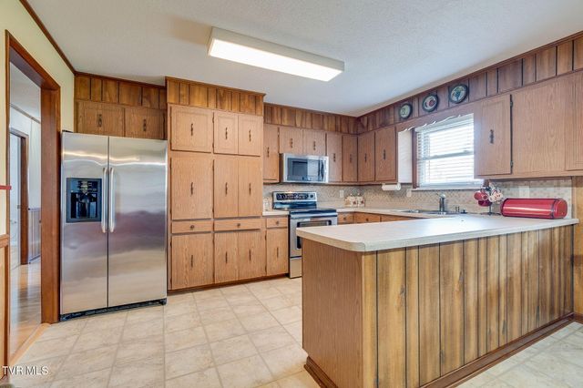 1301 Kenney Street, Greeneville, TN 37745