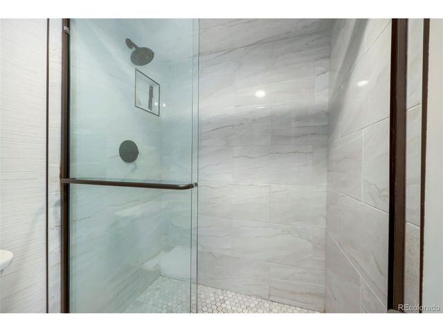 532 Oakwood Dr B101, Castle Rock, CO 80104