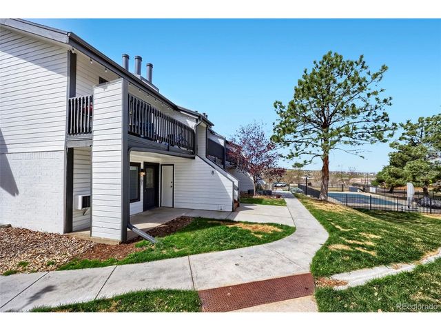 532 Oakwood Dr B101, Castle Rock, CO 80104
