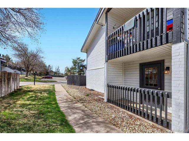 532 Oakwood Dr B101, Castle Rock, CO 80104