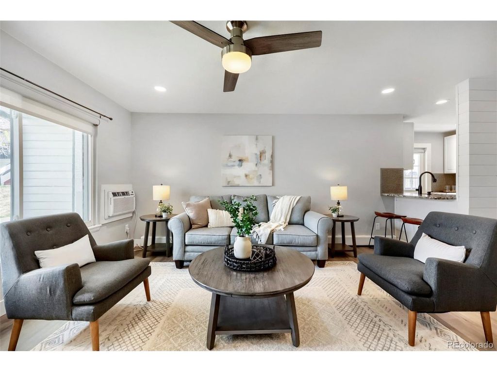 532 Oakwood Dr B101, Castle Rock, CO 80104