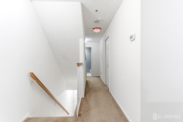 15 Wilmbelton Court, Edison, NJ 08820