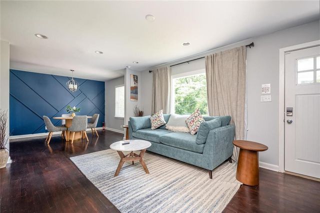 177 Silver Springs Circle SW, Atlanta, GA 30310