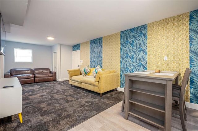 177 Silver Springs Circle SW, Atlanta, GA 30310