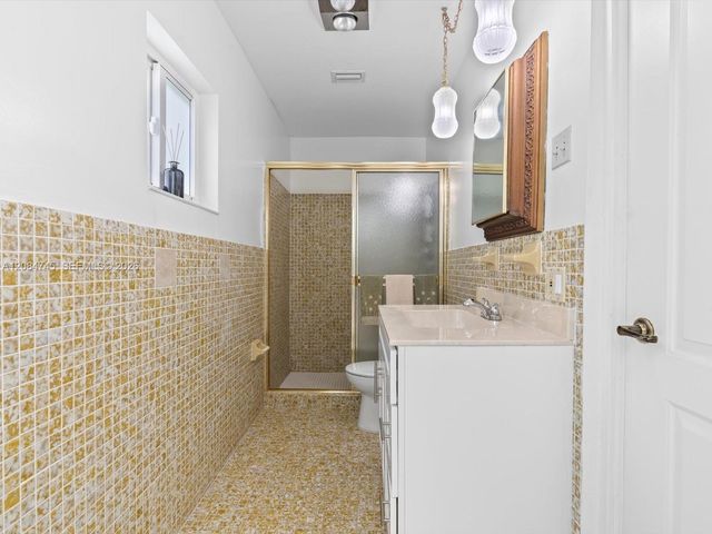 731 NW 4th Court, Boca Raton, FL 33432