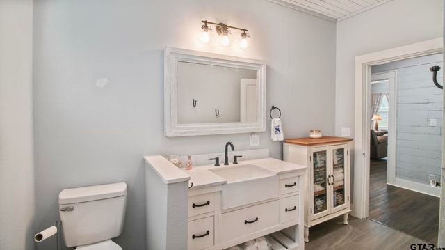 315 S Barron, Rusk, TX 75785