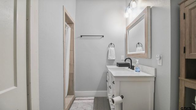 315 S Barron, Rusk, TX 75785