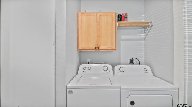 315 S Barron, Rusk, TX 75785