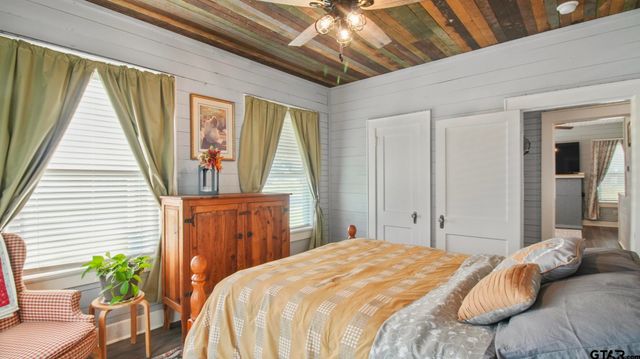 315 S Barron, Rusk, TX 75785