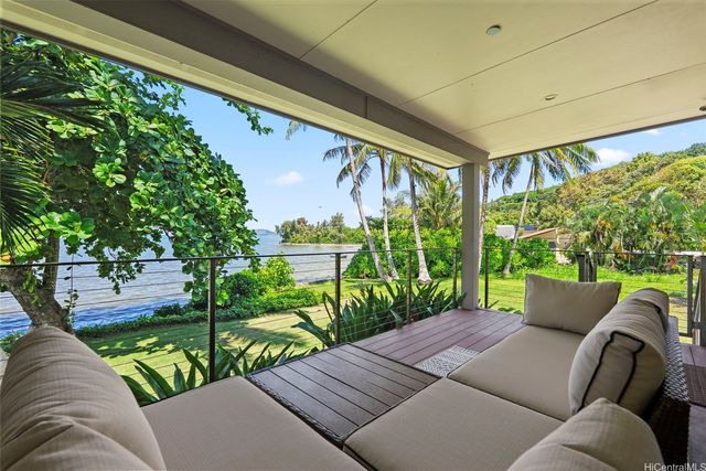 47-409 Kamehameha Highway B, Kaneohe, HI 96744