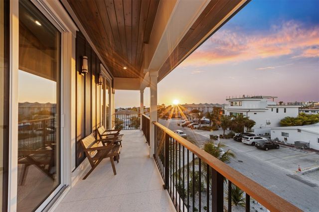 150 GRANT DRIVE, Sarasota, FL 34236