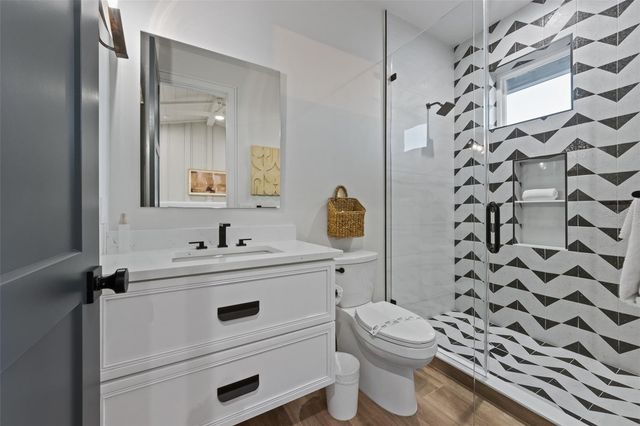 150 GRANT DRIVE, Sarasota, FL 34236